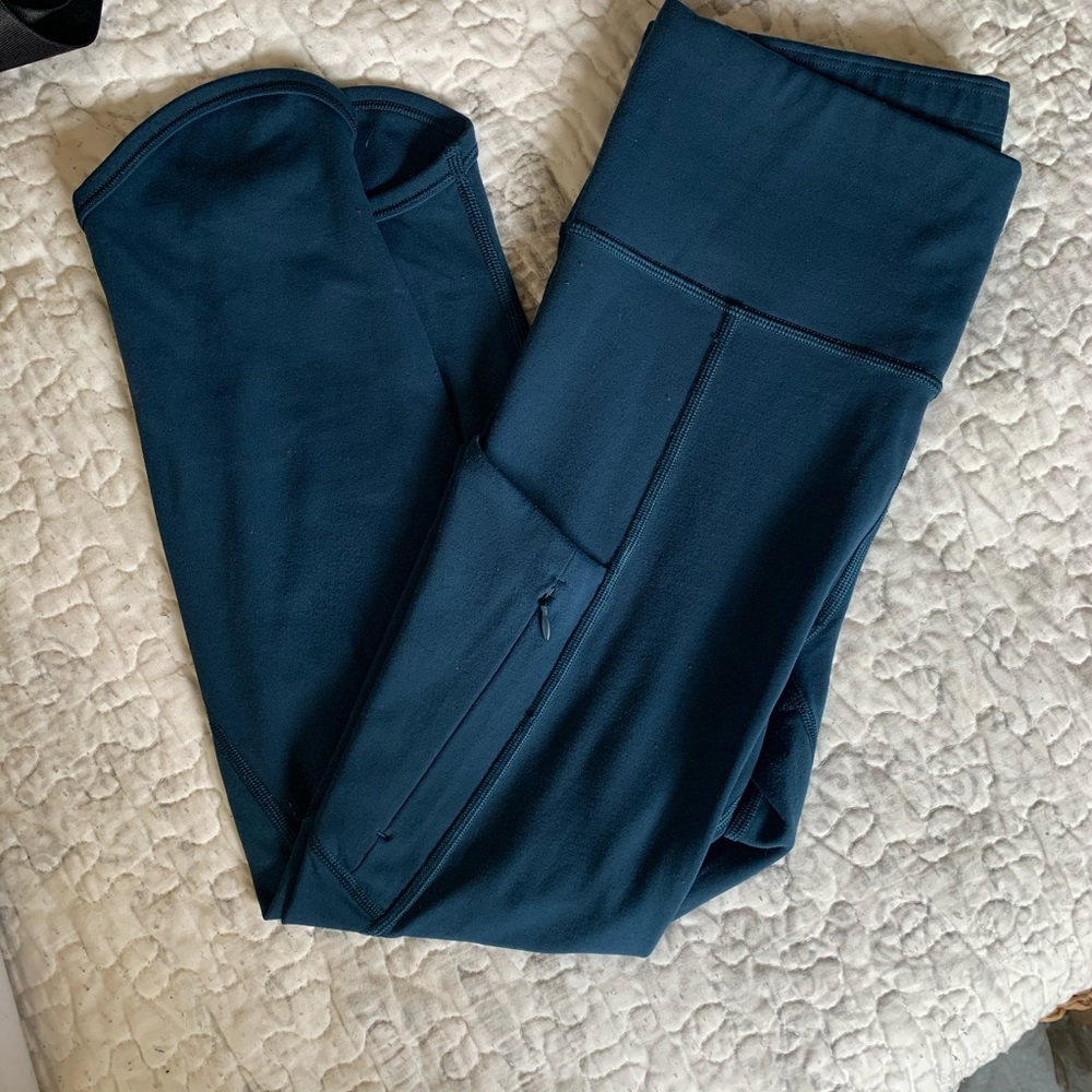 ATHLETA | blue leggings
